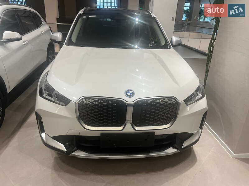 Позашляховик / Кросовер BMW iX1 2023 в Києві