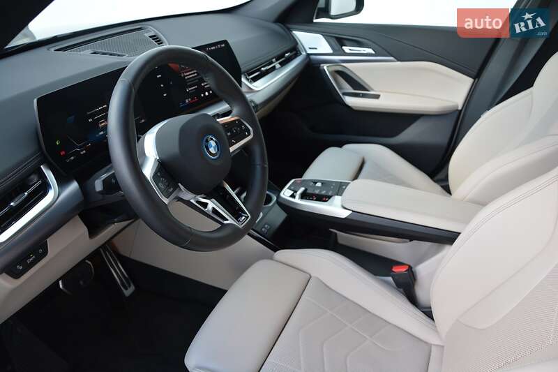 Позашляховик / Кросовер BMW iX1 2025 в Києві