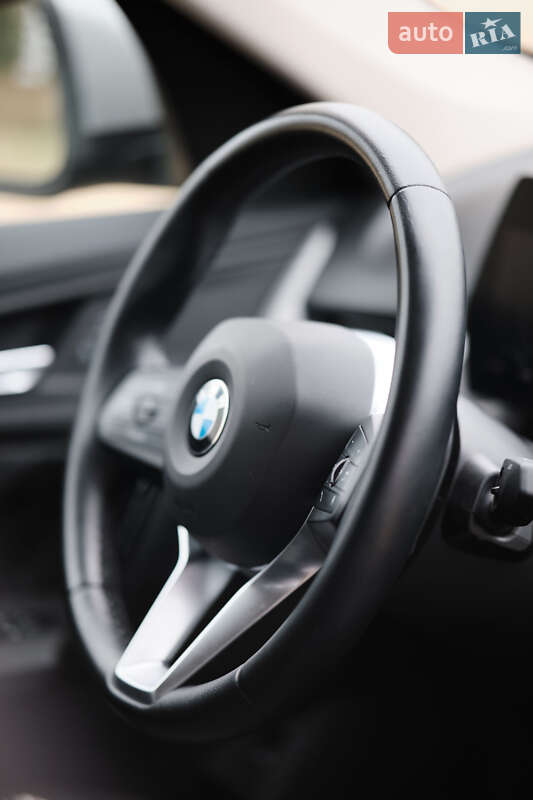 Позашляховик / Кросовер BMW iX1 2023 в Києві