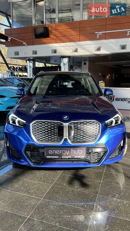 Позашляховик / Кросовер BMW iX1 2023 в Дніпрі