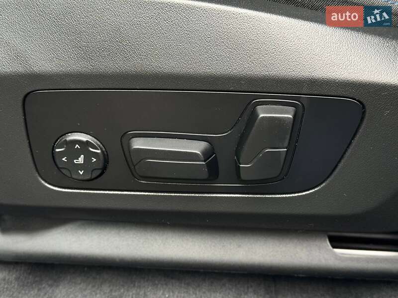 Позашляховик / Кросовер BMW iX1 2023 в Луцьку