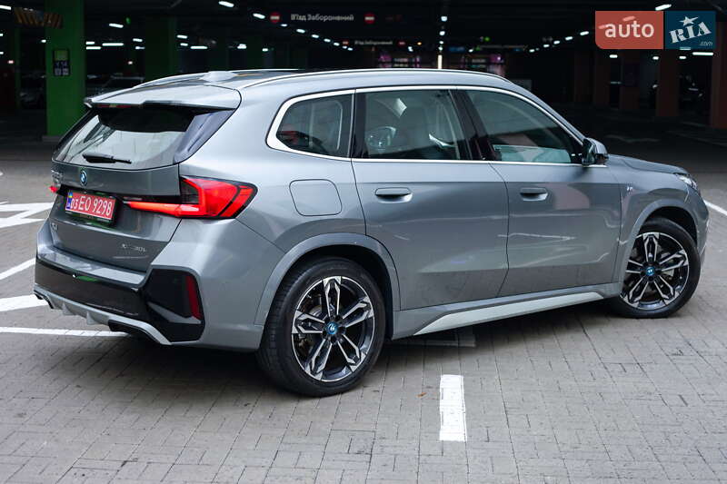Внедорожник / Кроссовер BMW iX1 2023 в Киеве