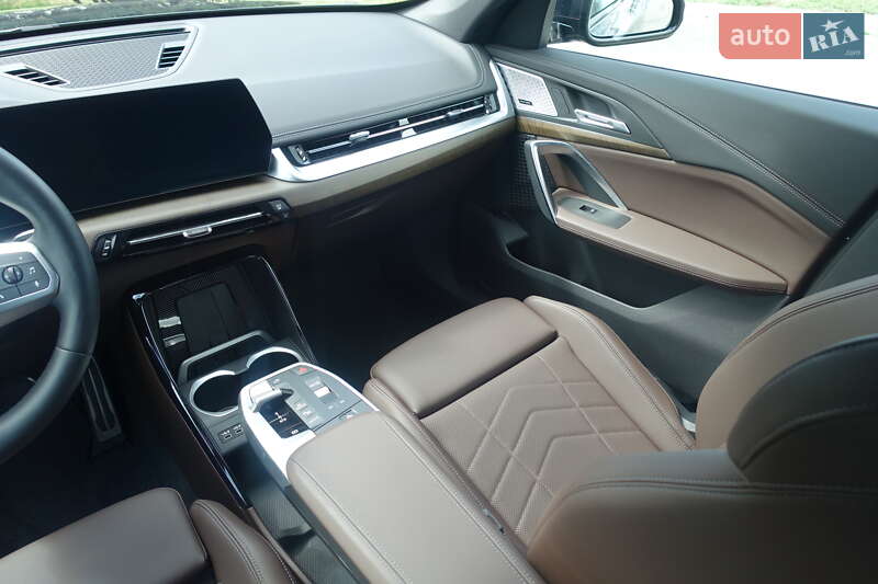 Позашляховик / Кросовер BMW iX1 2024 в Дніпрі