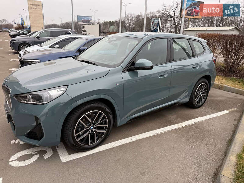 Внедорожник / Кроссовер BMW iX1 2024 в Киеве