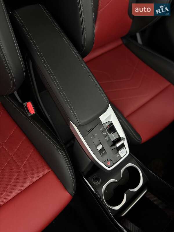 Позашляховик / Кросовер BMW iX1 2024 в Стрию фото 25 Позашляховик / Кросовер BMW iX1 2024 в Стрию