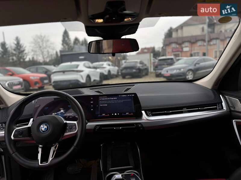 Позашляховик / Кросовер BMW iX1 2024 в Стрию фото 51 Позашляховик / Кросовер BMW iX1 2024 в Стрию
