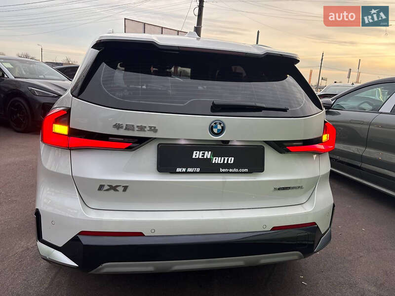 Внедорожник / Кроссовер BMW iX1 2023 в Киеве