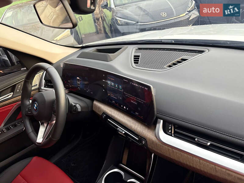 Внедорожник / Кроссовер BMW iX1 2023 в Киеве