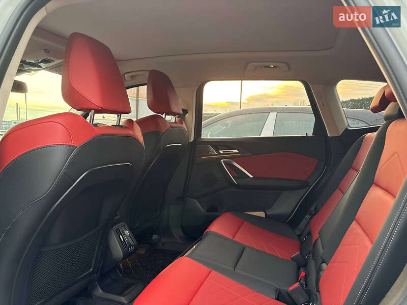 Внедорожник / Кроссовер BMW iX1 2023 в Киеве