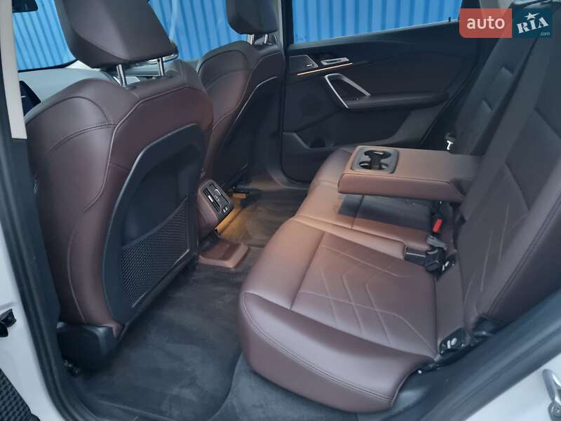 Позашляховик / Кросовер BMW iX1 2024 в Ірпені