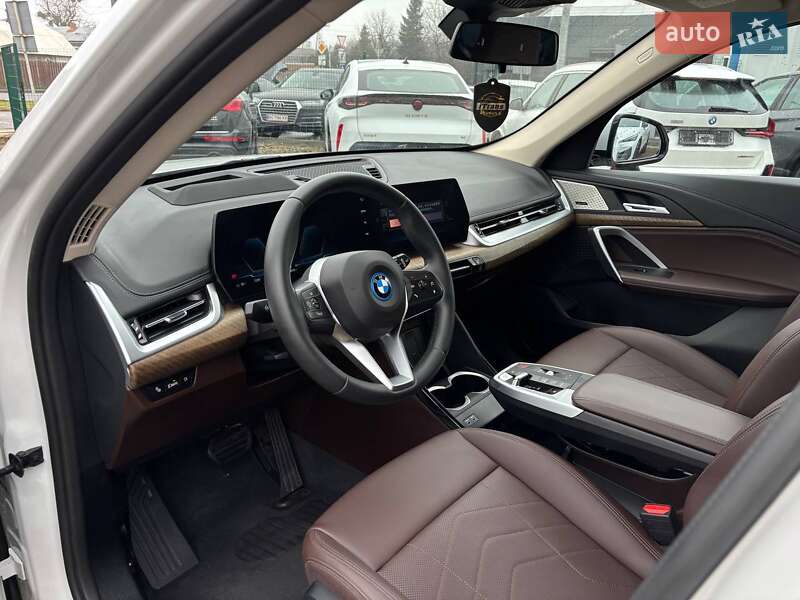 Позашляховик / Кросовер BMW iX1 2023 в Стрию