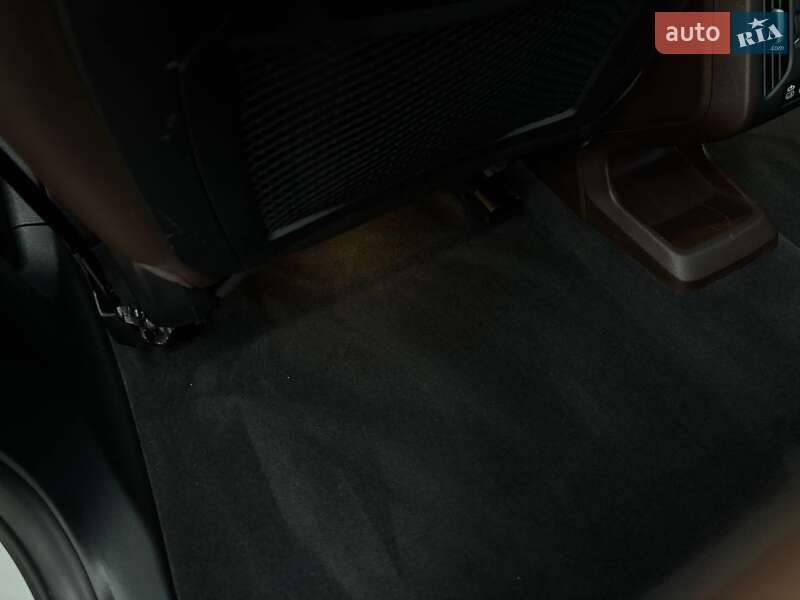 Позашляховик / Кросовер BMW iX1 2023 в Стрию