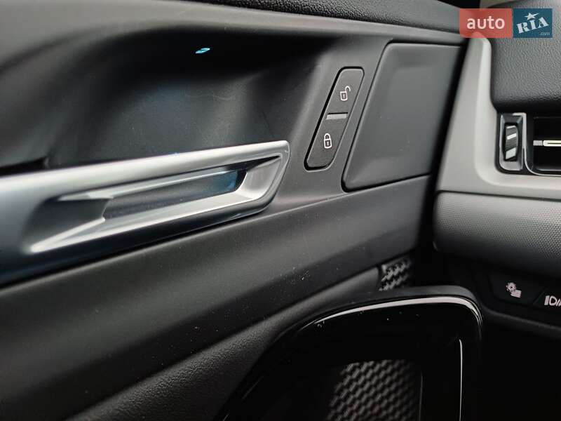 Внедорожник / Кроссовер BMW iX1 2024 в Киеве фото 40 Внедорожник / Кроссовер BMW iX1 2024 в Киеве