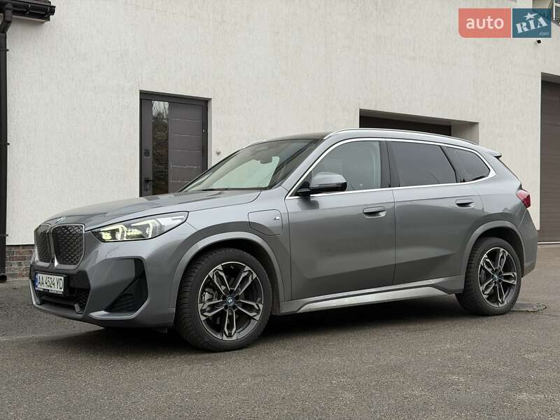 Внедорожник / Кроссовер BMW iX1 2023 в Киеве
