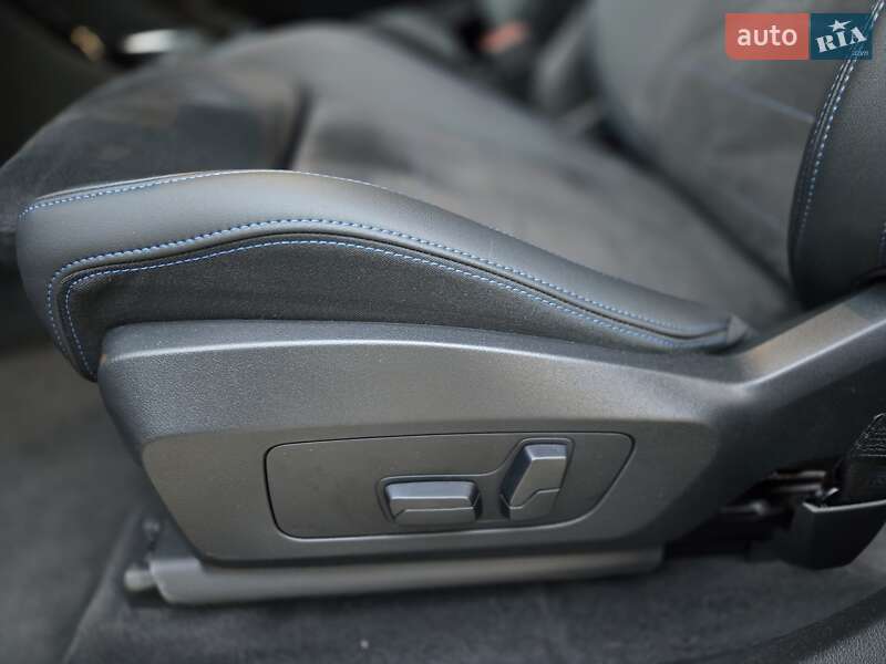 Внедорожник / Кроссовер BMW iX1 2025 в Одессе