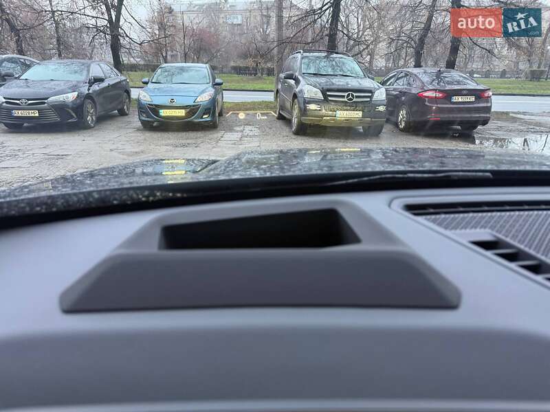 Внедорожник / Кроссовер BMW iX1 2025 в Харькове фото 22 Внедорожник / Кроссовер BMW iX1 2025 в Харькове