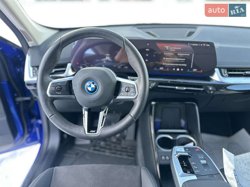 Позашляховик / Кросовер BMW iX1 2024 в Києві фото 36 Позашляховик / Кросовер BMW iX1 2024 в Києві