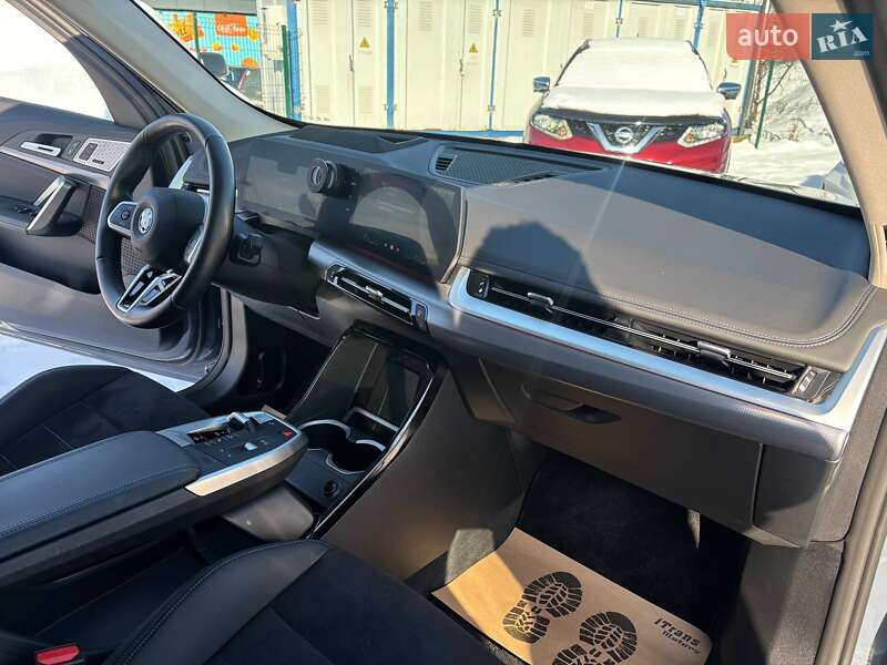 Внедорожник / Кроссовер BMW iX1 2024 в Стрые фото 25 Внедорожник / Кроссовер BMW iX1 2024 в Стрые