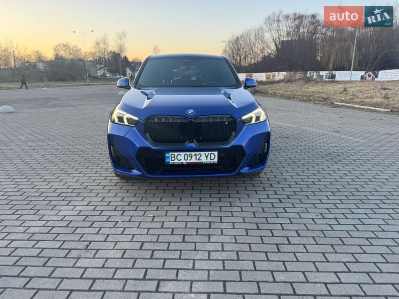 Внедорожник / Кроссовер BMW iX1 2023 в Львове