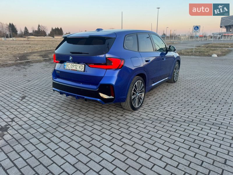 Внедорожник / Кроссовер BMW iX1 2023 в Львове