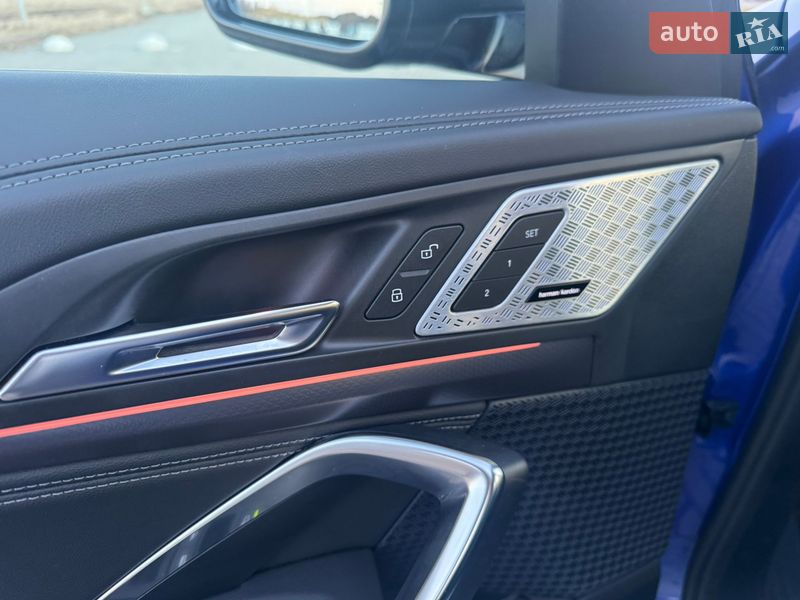 Внедорожник / Кроссовер BMW iX1 2023 в Львове