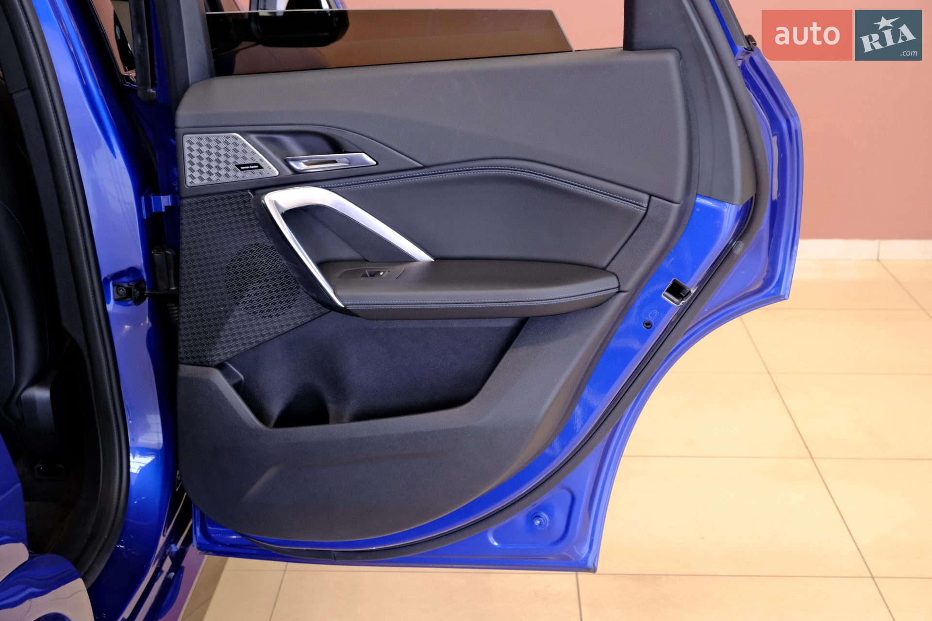 2024 BMW iX1 - мініатюра 40
