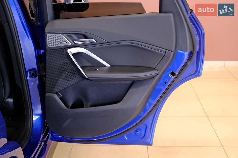 Внедорожник / Кроссовер BMW iX1 2024 в Одессе