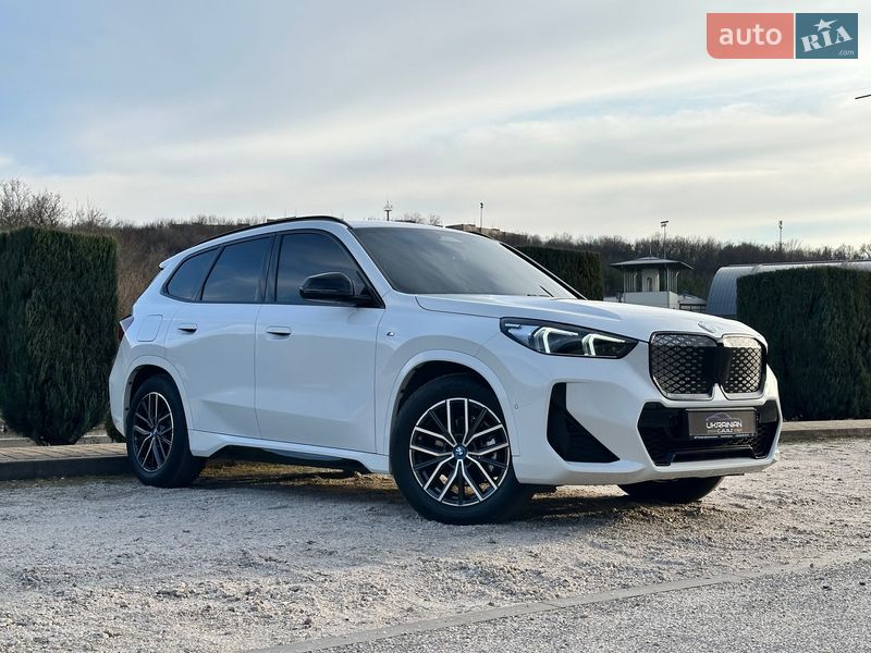 Внедорожник / Кроссовер BMW iX1 2024 в Днепре
