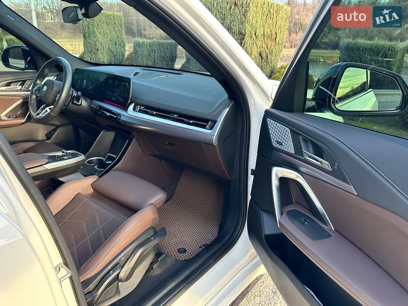 Внедорожник / Кроссовер BMW iX1 2024 в Днепре