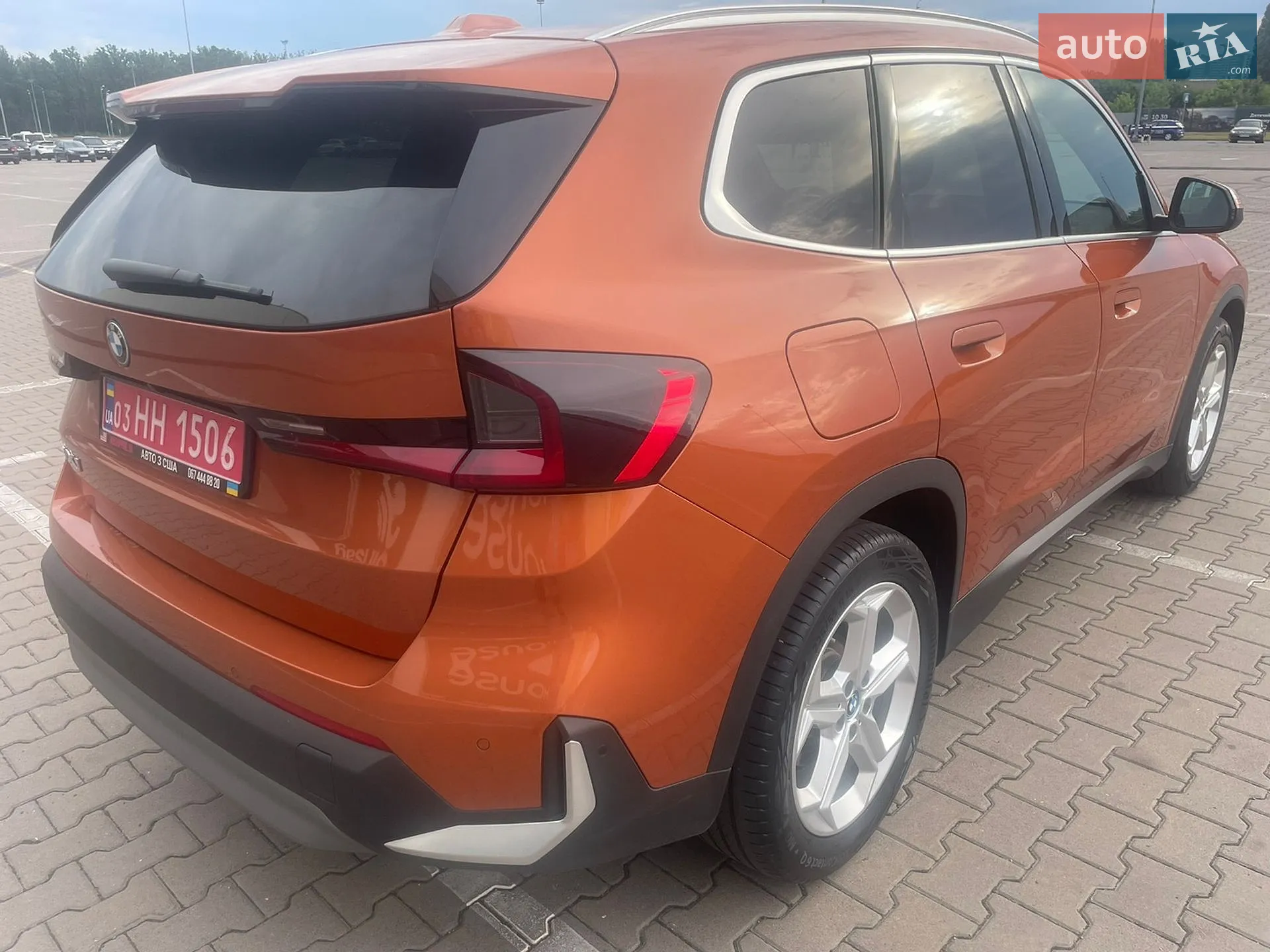 2024 BMW iX1 - мініатюра 8