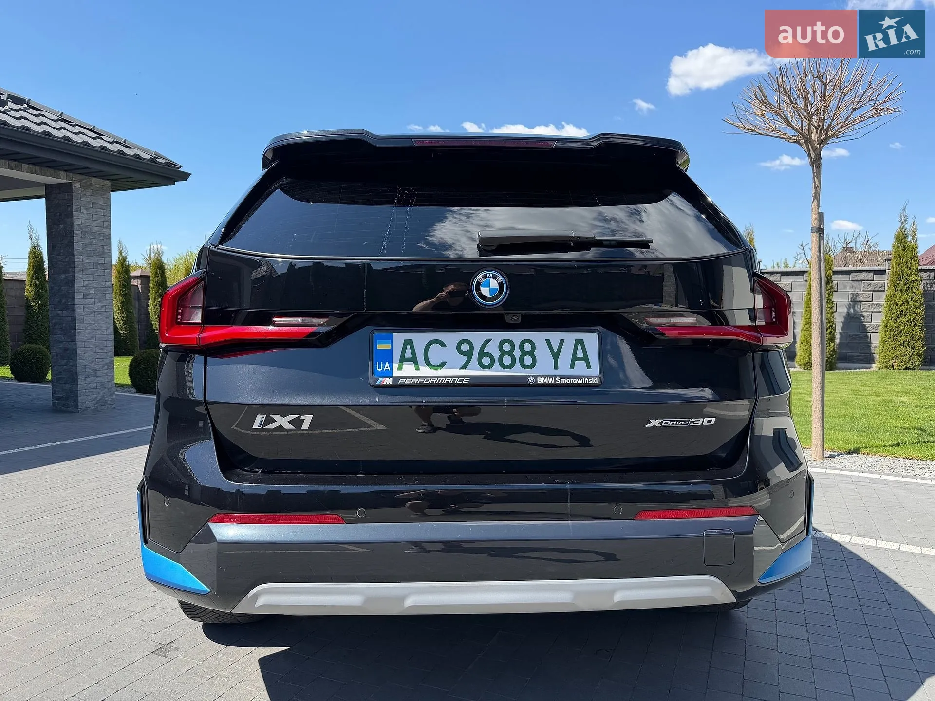 2023 BMW iX1 - мініатюра 14