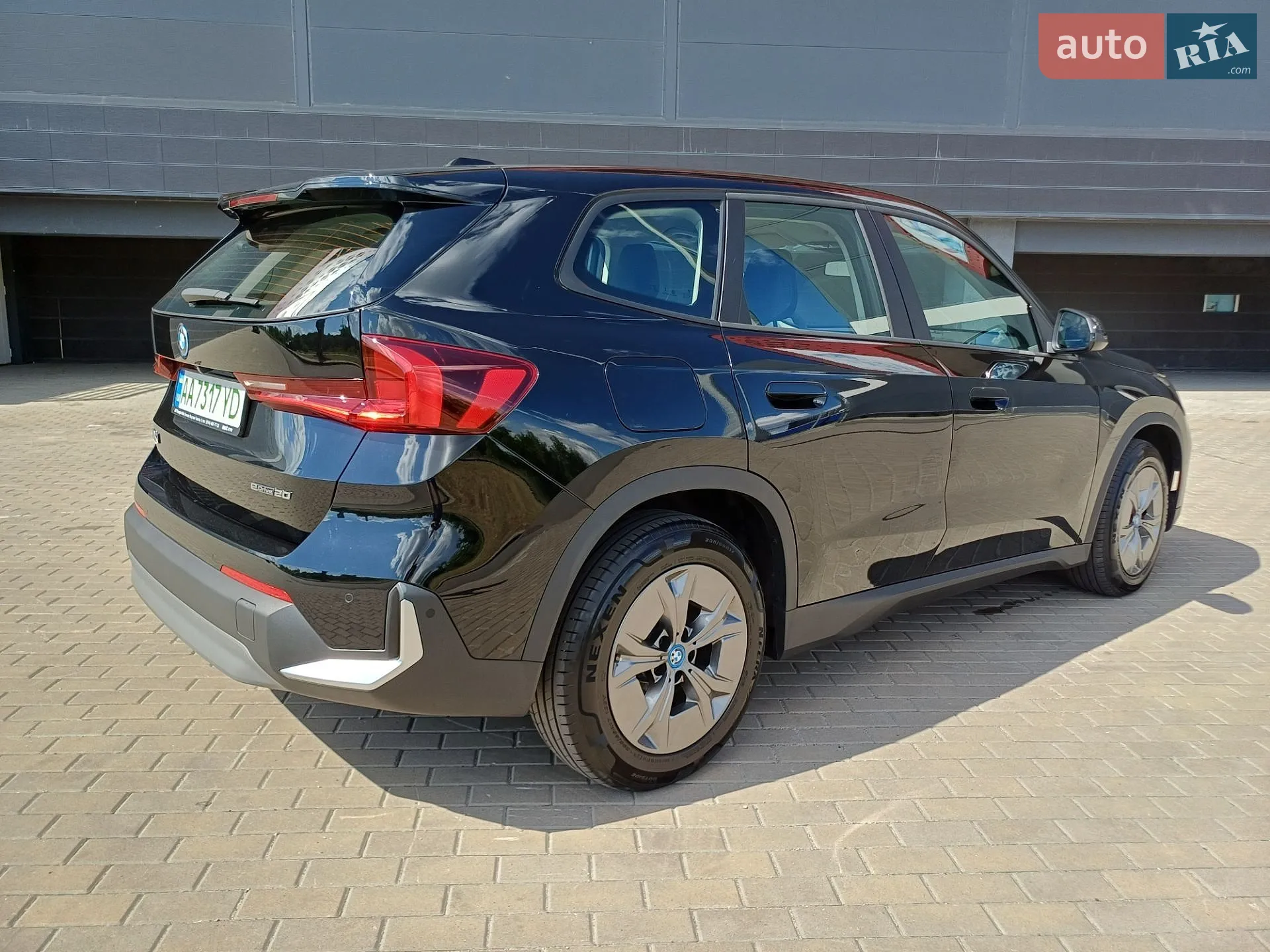 2024 BMW iX1 - мініатюра 6