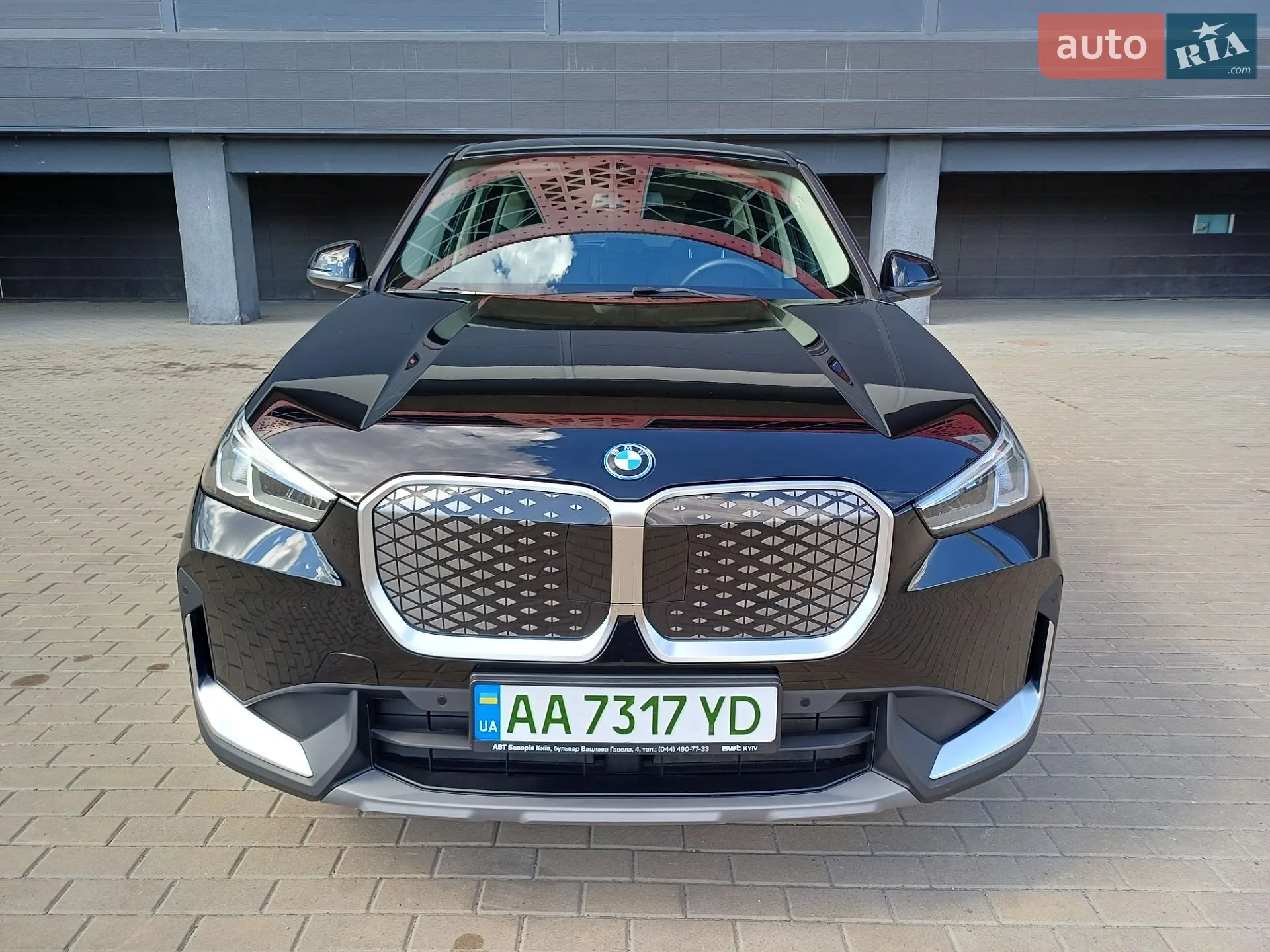 2024 BMW iX1 - мініатюра 12