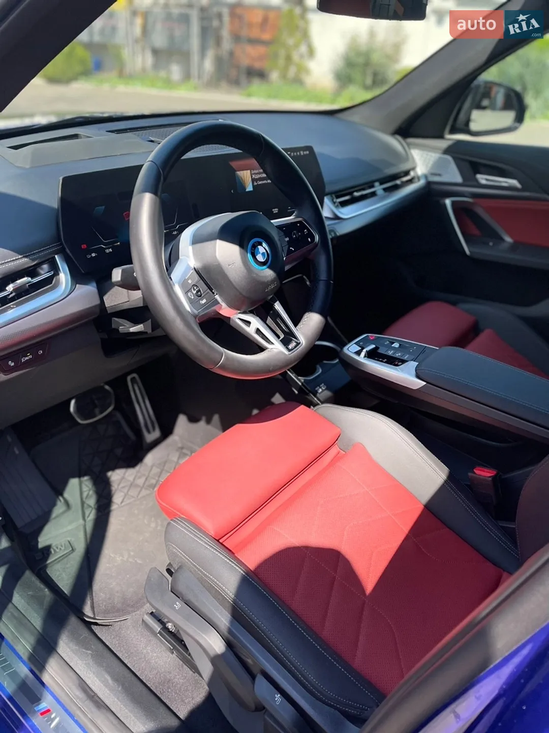 2023 BMW iX1 - мініатюра 19