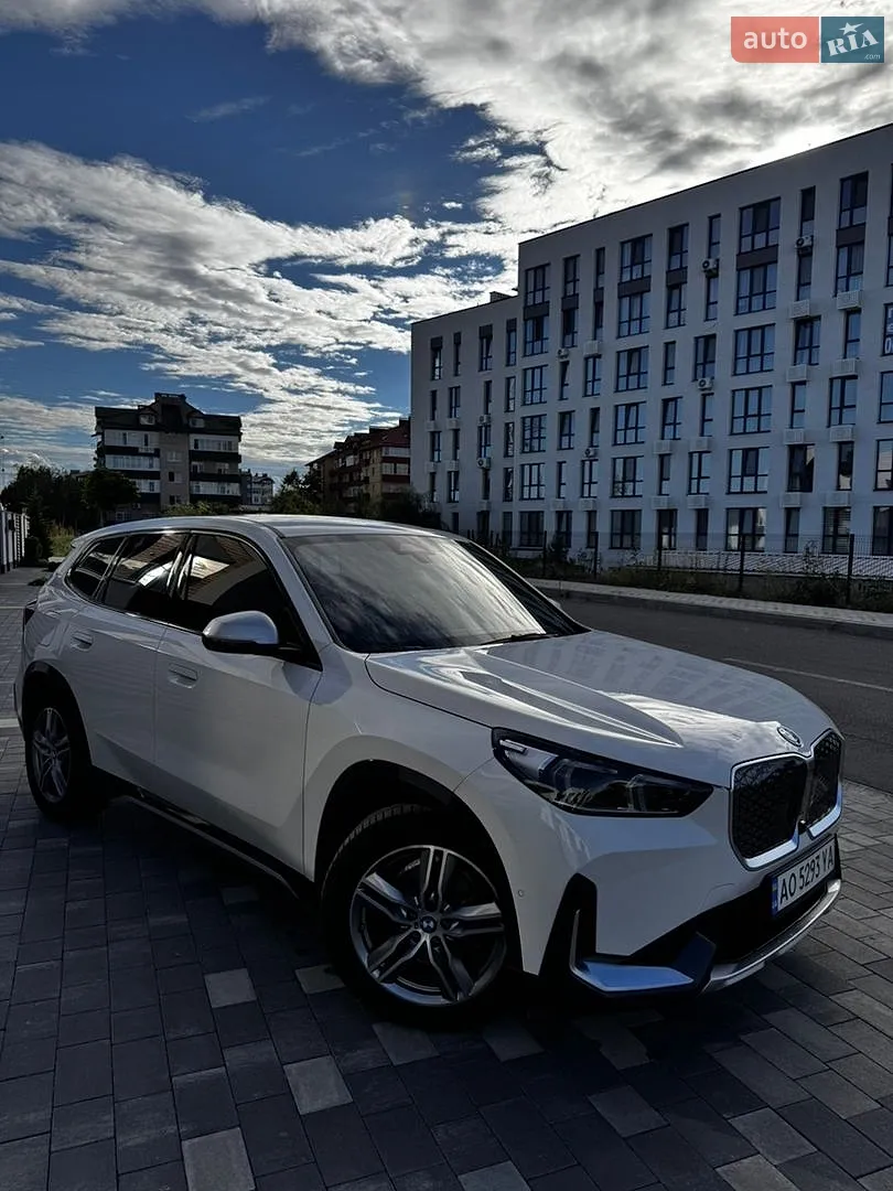 2024 BMW iX1 - мініатюра 6