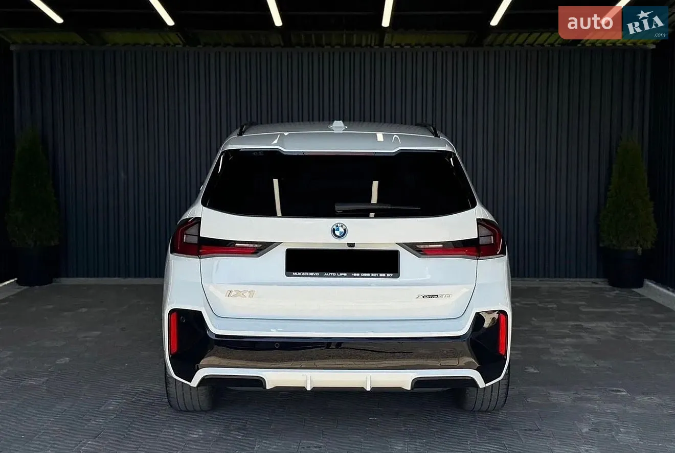 2022 BMW iX1 - мініатюра 4