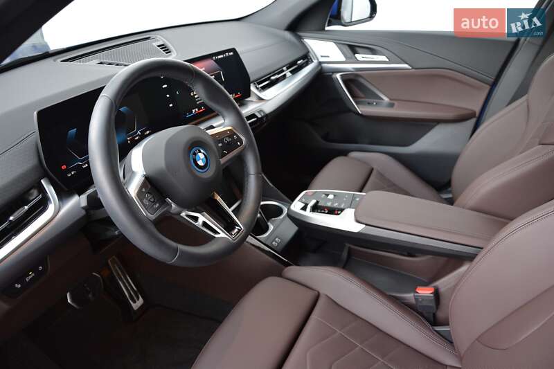 Внедорожник / Кроссовер BMW iX2 2025 в Киеве