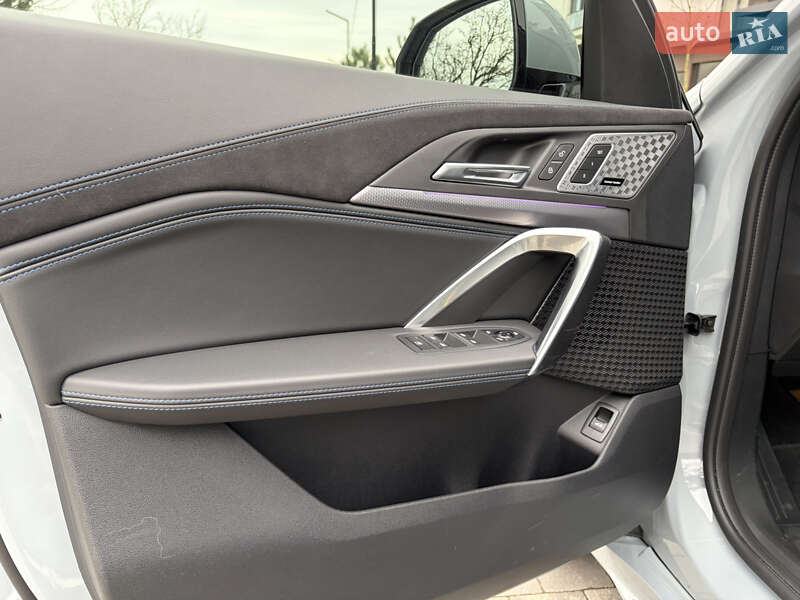 Позашляховик / Кросовер BMW iX2 2024 в Ужгороді