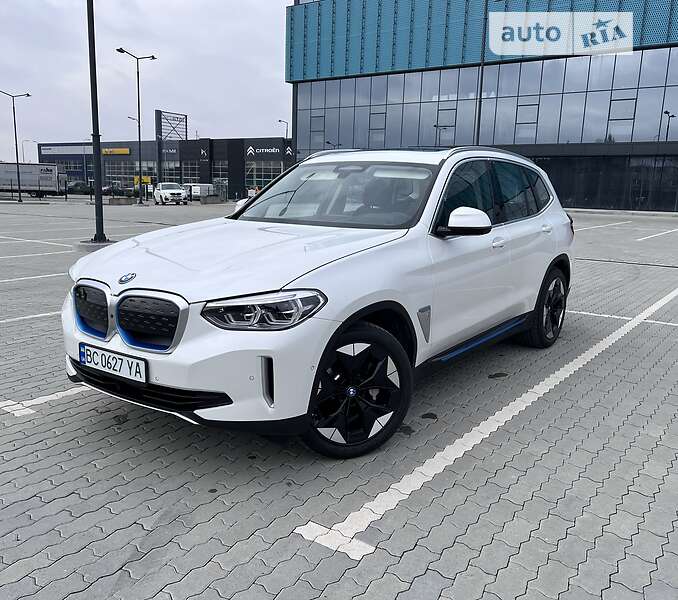 Позашляховик / Кросовер BMW iX3 2021 в Львові
