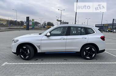 Внедорожник / Кроссовер BMW iX3 2021 в Львове