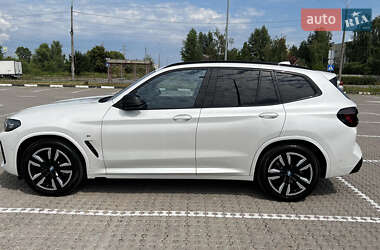 Внедорожник / Кроссовер BMW iX3 2021 в Киеве