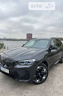 Внедорожник / Кроссовер BMW iX3 2021 в Киеве