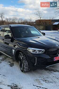 Внедорожник / Кроссовер BMW iX3 2021 в Бориславе