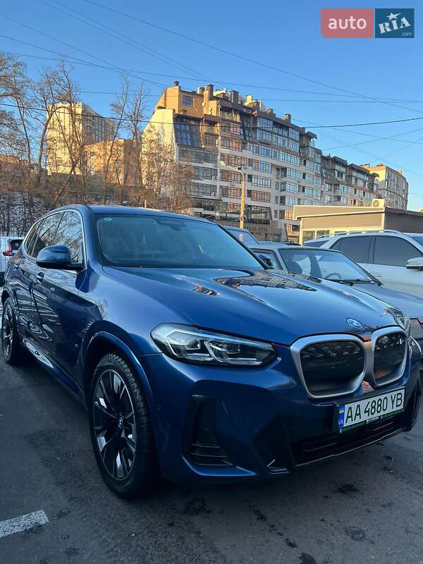 Позашляховик / Кросовер BMW iX3 2022 в Києві