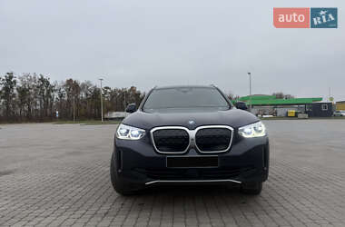 Внедорожник / Кроссовер BMW iX3 2021 в Радивилове