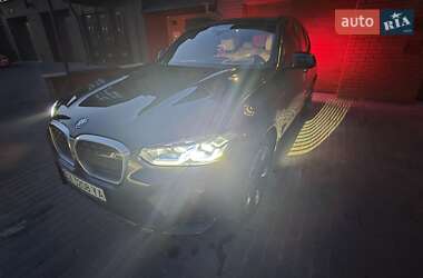 Внедорожник / Кроссовер BMW iX3 2021 в Хмельницком