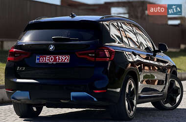 Позашляховик / Кросовер BMW iX3 2021 в 