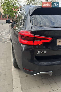 Внедорожник / Кроссовер BMW iX3 2022 в Ровно