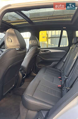 Внедорожник / Кроссовер BMW iX3 2021 в 