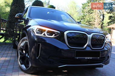 Позашляховик / Кросовер BMW iX3 2021 в 
